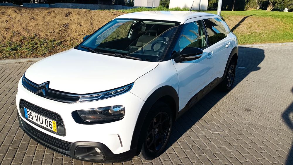 Citroën C4 Cactus 1.5 BlueHDi Shine Pack