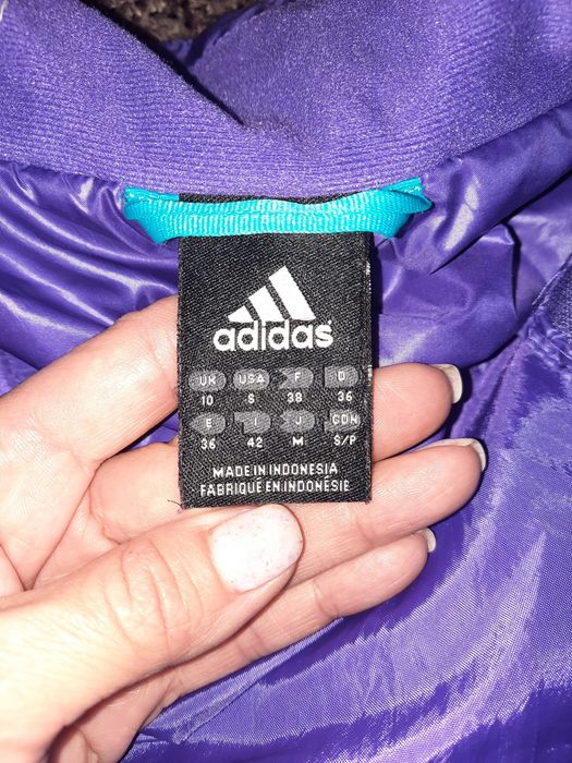 Продам куртку Adidas оригинал