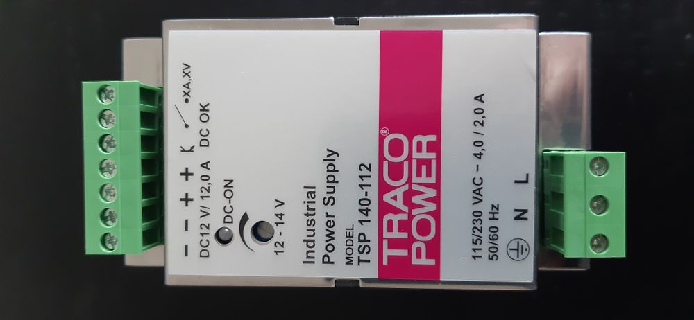 Fonte de alimentação 12 VDC - 12 Ah