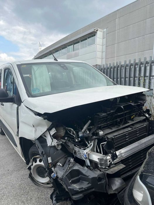 Citroen Berlingo 2022 para peças!