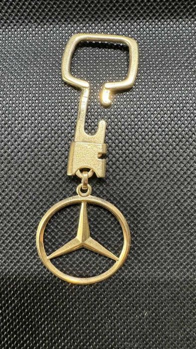 Brelok do kluczy MERCEDES Złoty 583, Waga: 14,35g