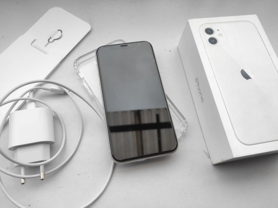 Niemal jak nowy iPhone 11, 64GB, etui,nowe szkło