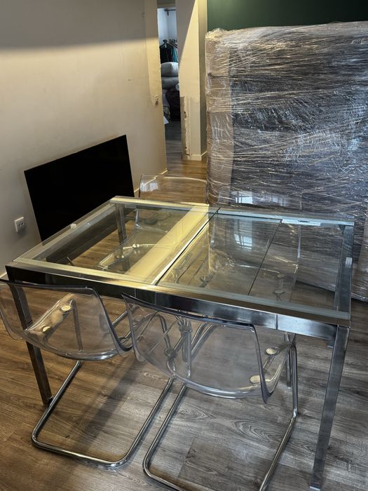 Mesa Jantar extensivel Vidro + cadeiras - BOM ESTADO