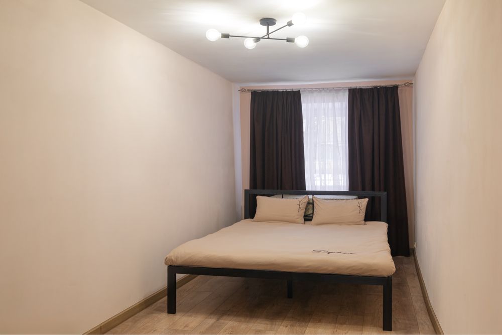 2к квартира посуточно,Smart TV,центр,Павлове Поле,Метро, 2 кімнати