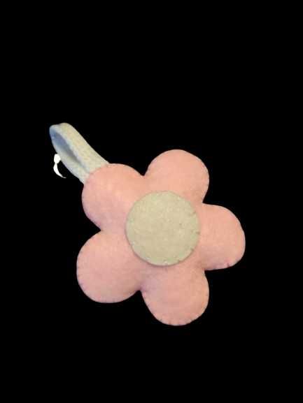 Flores de Feltro em Várias Cores - Para Mochilas, Bolsas e Muito Mais