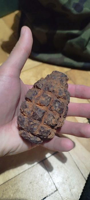 II wojenna skorupa granat f-1 rosyjski DEKO