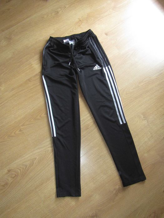 Adidas spodnie dresowe rozm.164