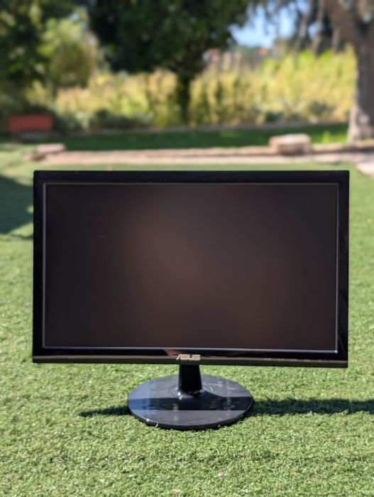 Monitor ASUS VS197DE 18.5" HD (VGA)