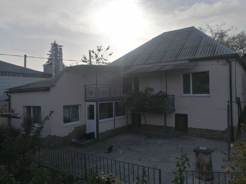 Продам великолепный дом в Диевке 1.