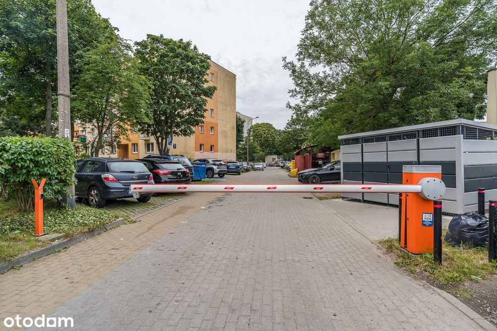 3 pokoje po kapitalnym remoncie. Blisko plaży i Ergo Areny