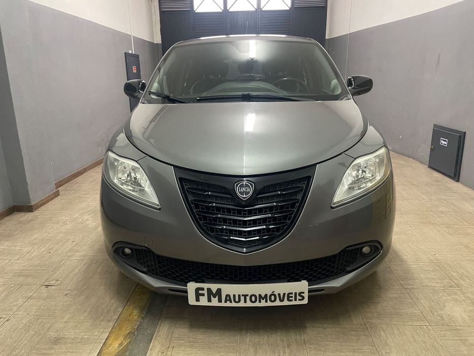 Lancia Ypsilon 1.2 S&S Urban