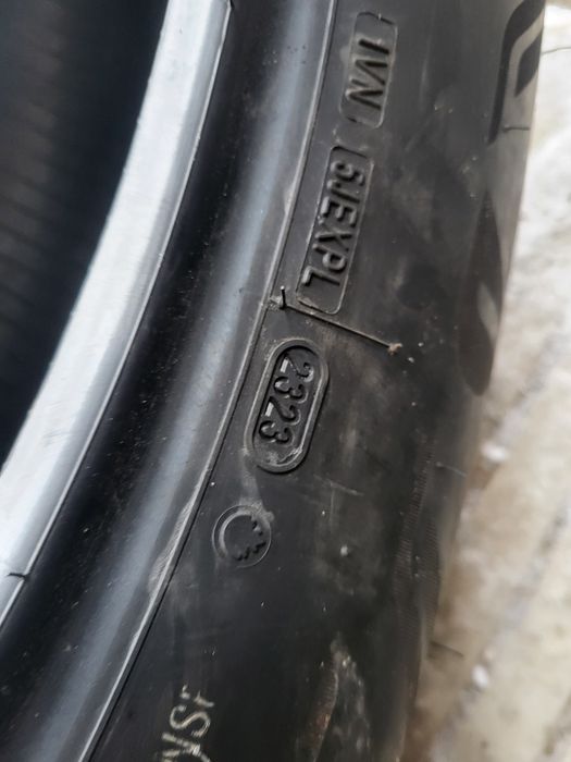 Шини 285/55r22  Bridgestone