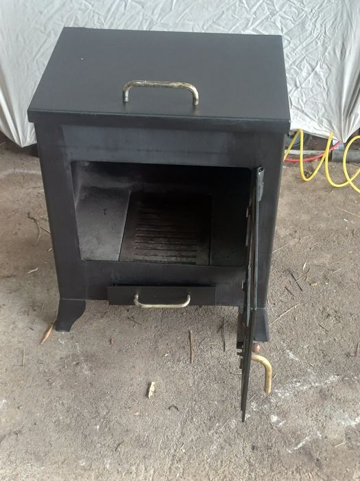 Salamandra a lenha com forno