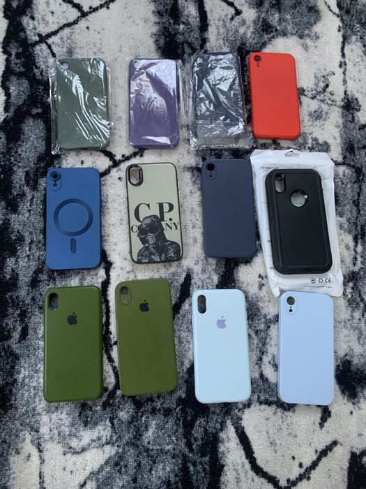 Чохли на IPhone XR