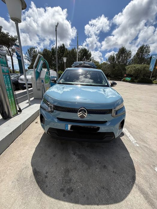 Carro como novo poucos quilometros e com pouco uso nao aceito retomas