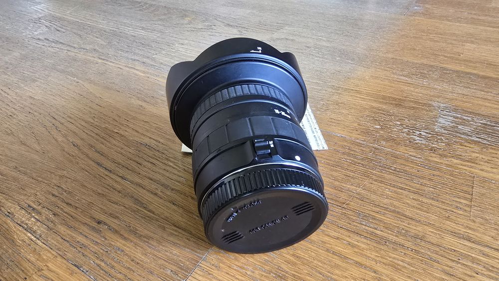 Sigma AF 18-35mm f/3.5-4.5 Aspherical
