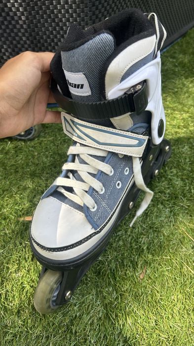 Patins em linha + Proteções + Capacete
