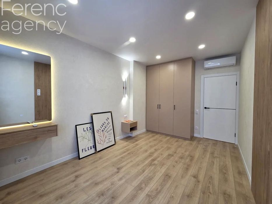 ЖИТЛОВИЙ КОМПЛЕКС, новобудова. Авторський ремонт в стилі «МОДЕРН».