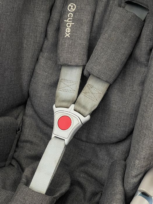 Pack Cybex Cloud Z (ovo + base)