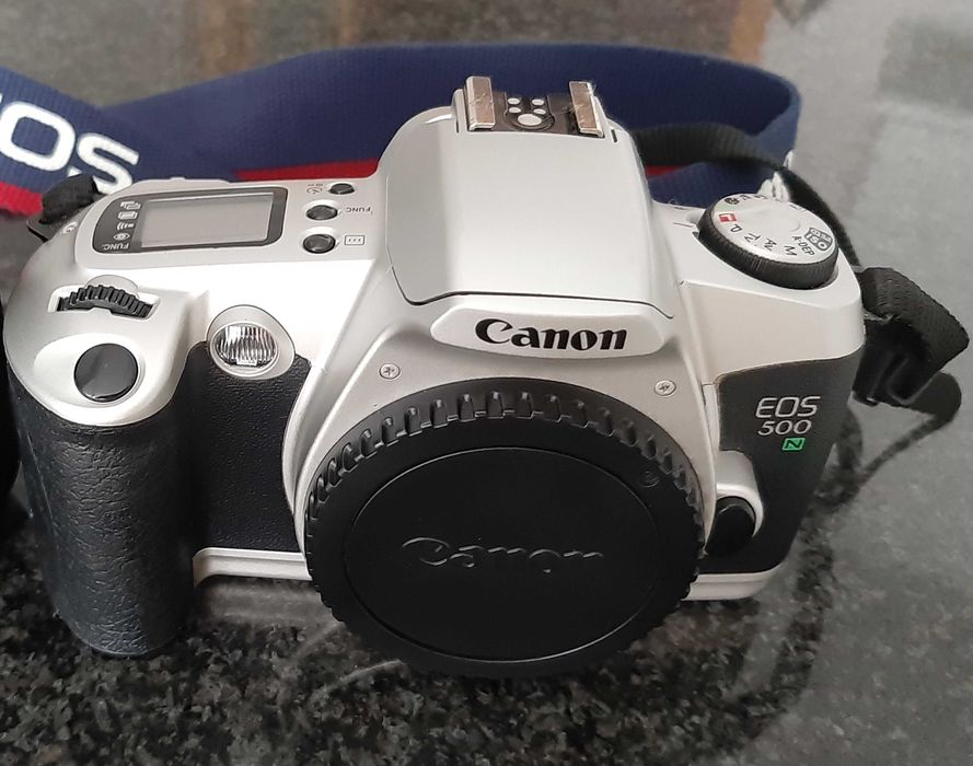 Canon EOS 500N Film Camera