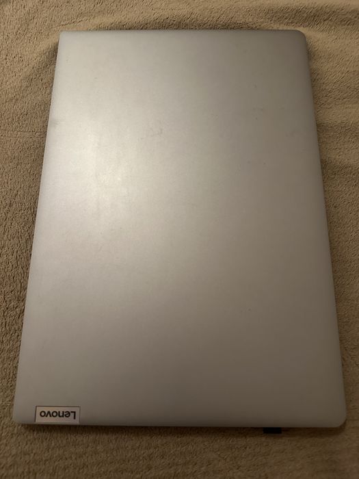 Lenovo ideapad 1