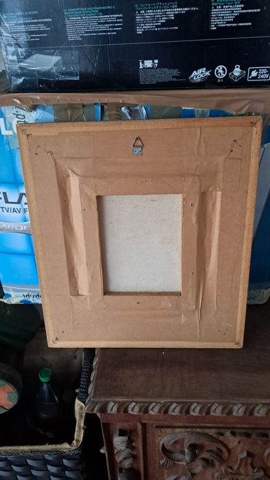 Conjunto de 2 pequenos quadros em talha dourada,  originais