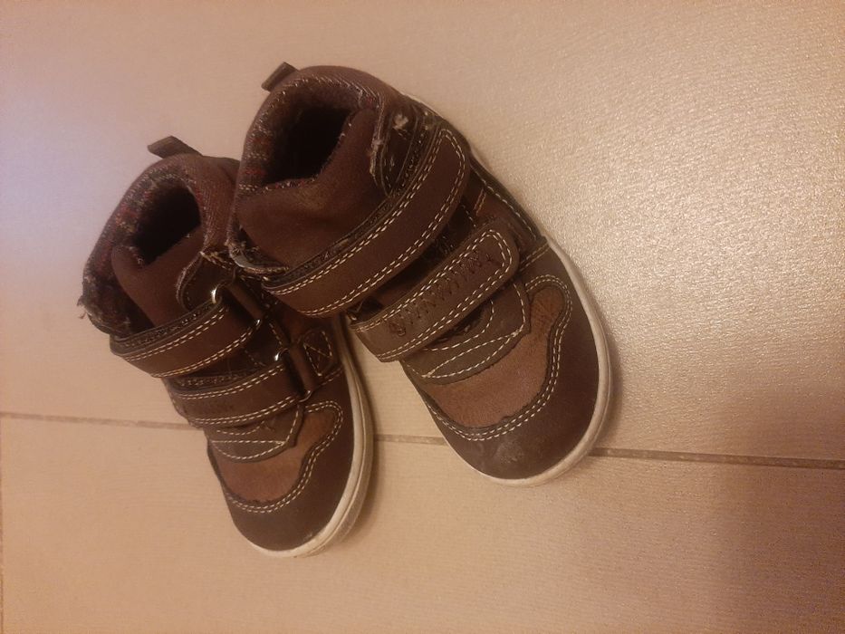 Buty buciki 22