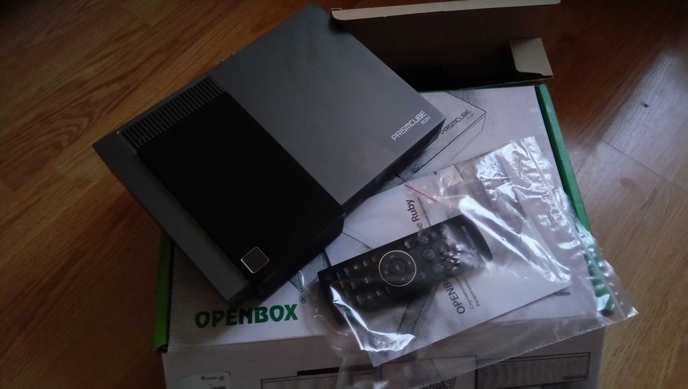 Спутниковый тюнер OPENBOX