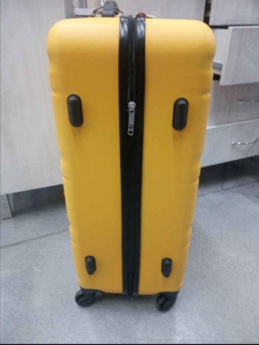 Валіза чумадан..