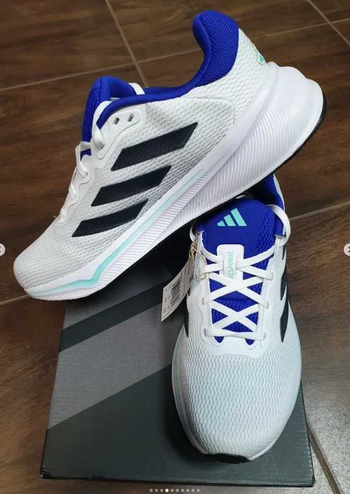 Adidas Response кросывки оригінал 44