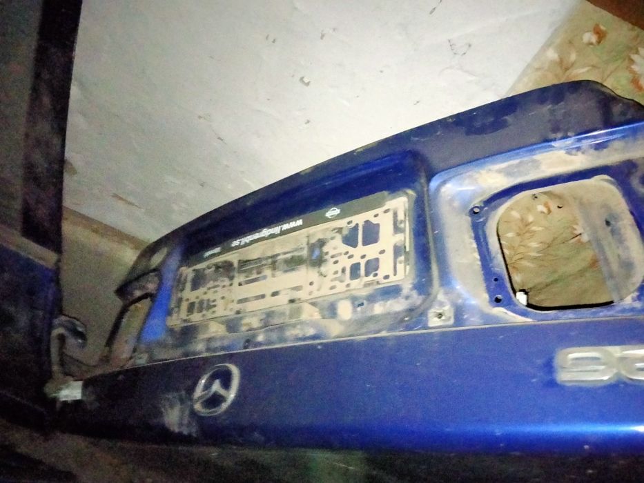 Кришка багажника Мазда 626GF