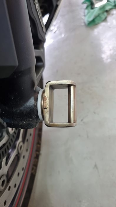System transportowy motocykla Triumph Street Triple 765