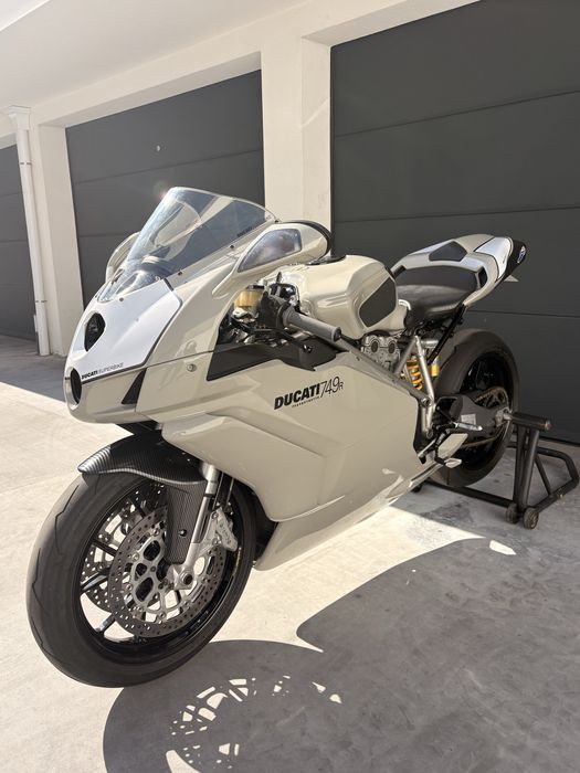 Ducati 749