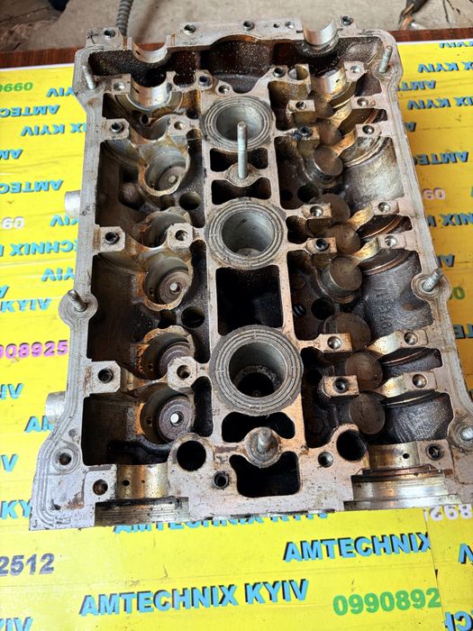 Гбц ліва 2.4 ALF Audi A6 078103373AH головка блоку двигуна Ауді А6 А4 мотор голова v6 ALF алф