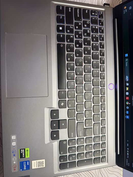 Ноубук Lenovo Legion 5 16IRX9