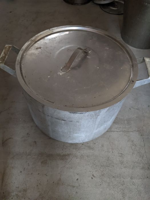 Кастрюля алюминиевая 20л.Чайник из.нержавейки.