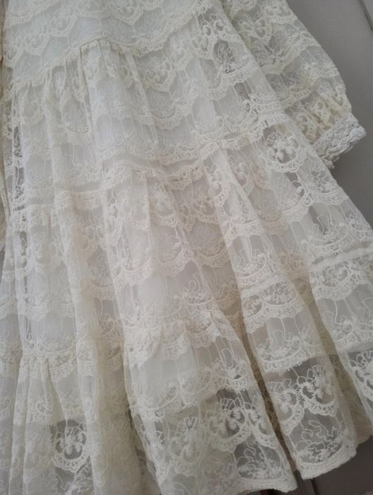 Zara sukienka 116 122 koronkowa boho ecru haftowana na swieta sesję