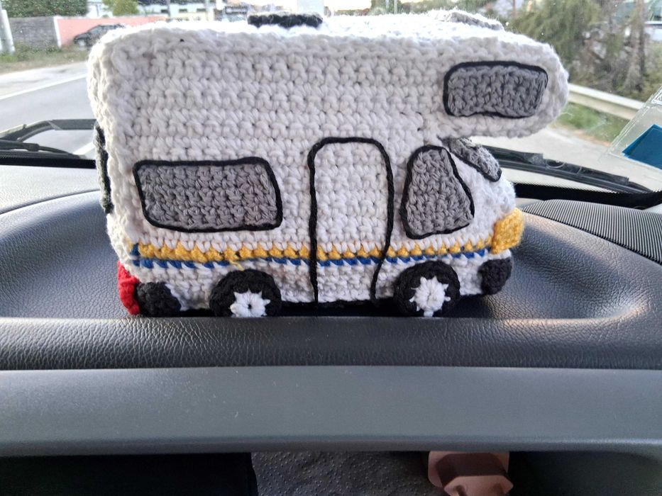 Autocaravana ou caravana em croché personalizada