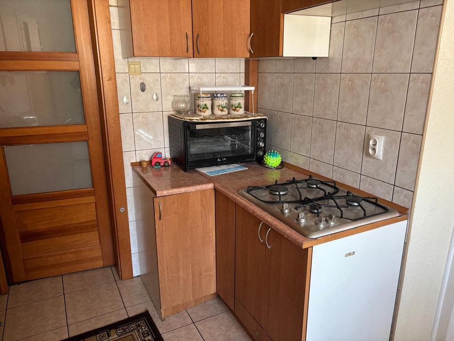 Na wynajem dwupokojowe mieszkanie w centrum Starachowic 46 m²