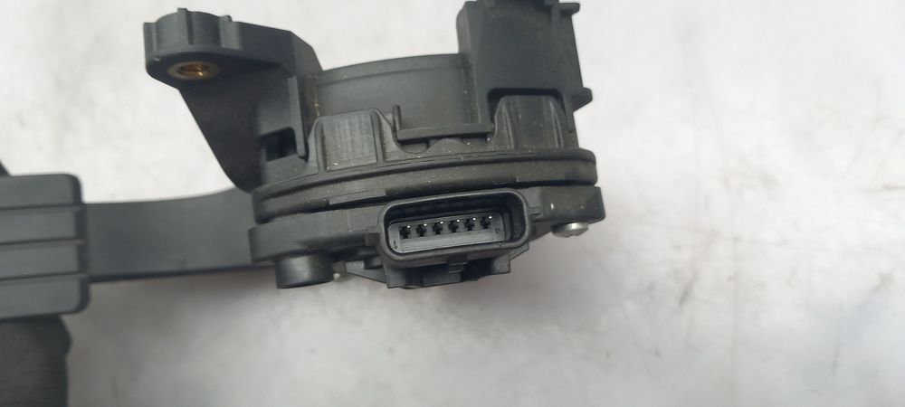 Pedal do acelerador RENAULT Clio IV (BH_)