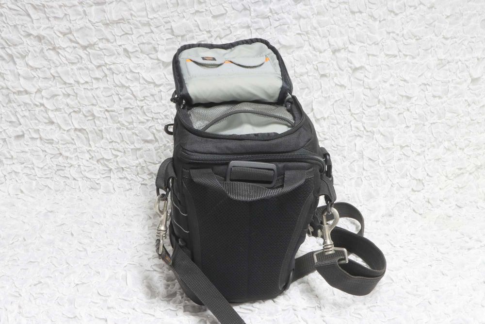 Lowepro Toploader pro 70AW