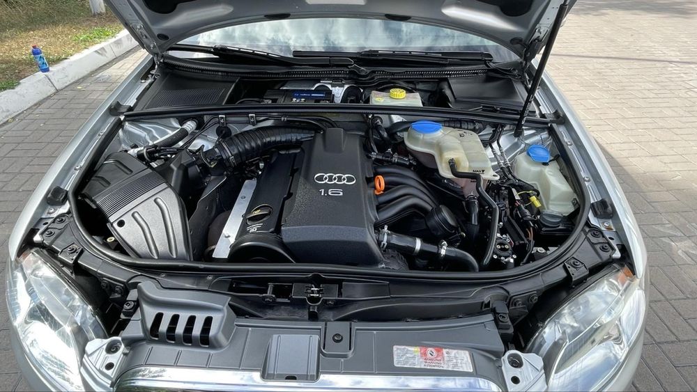 Продам AUDI  A4 B7