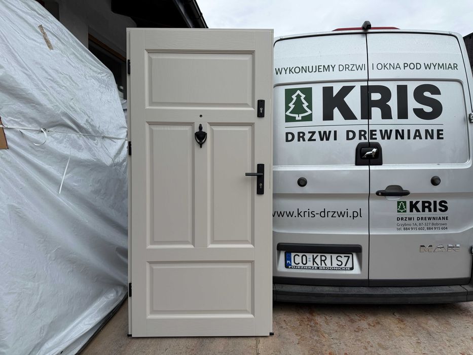Drzwi drewniane OD RĘKI wewnątrzklatkowe zewnętrzne wejściowe klatkowe NCS