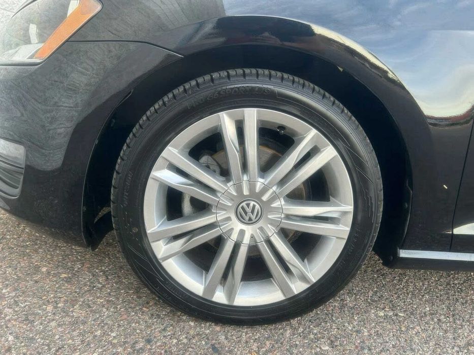 Volkswagen Golf SE      2015
