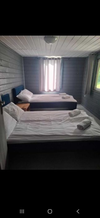 Dzialka przy jeziorze z dwoma domkami - Widok 3