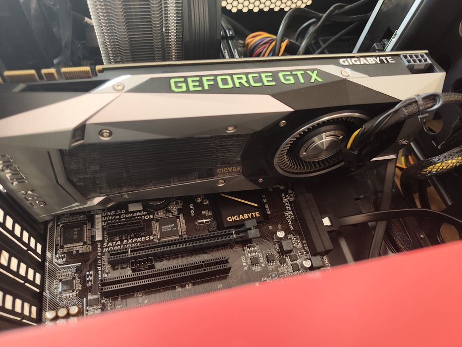 Super komputer PC, do pracy i gier.