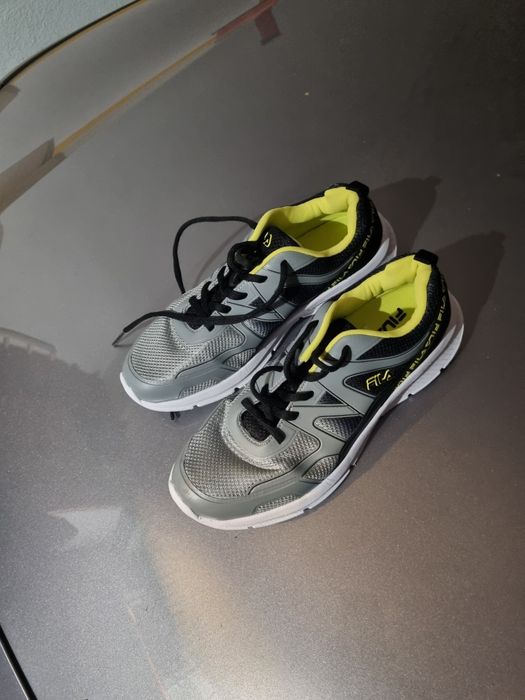 Tenis fila 39 novos