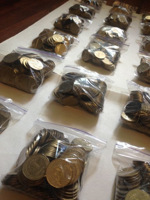 Оптом! 1 гривна, 10.000 шт (1995, 1996), 2004год + Юбилейные монеты