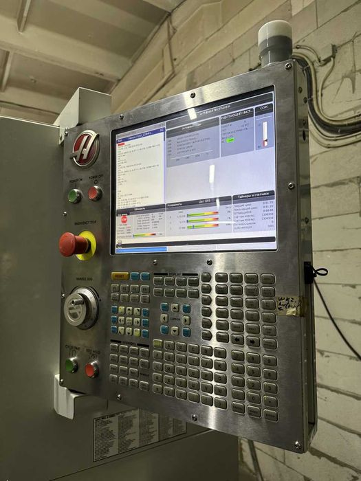 Фрезерний верстат з ЧПУ Haas Super Mini Mill 2 фрезерний станок