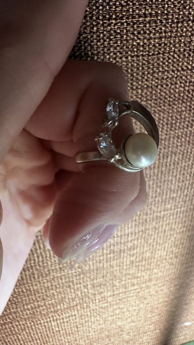 Каблучка з  перлиною